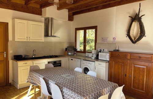 Valojoulx Other | Gite 8p Lascaux, 3*, heated pool, Spa, playground, wifi, ok dog & cat