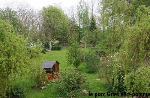 Beauval-en-Caux House | Gite 8p pleine nature:LE TILLEUL parc 5000m2 jeux cabanes ,feu de bois,mer 2Omn.