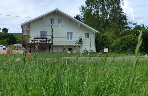 Abrest Cottage | Gite Abrest, 4 bedrooms, 8 persons