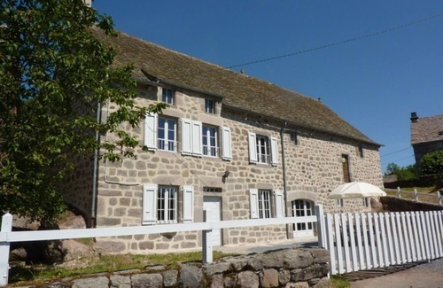 Albepierre-Bredons Cottage | Gite Albepierre-Bredons, 2 bedrooms, 4 persons