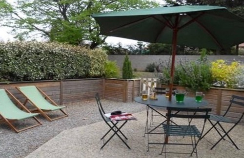 Marseillette House | Gite Arranged In A Former Wine Cellar Overlooking The Canal Du Midi