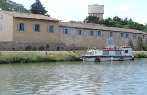 Marseillette House | Gite Arranged In A Former Wine Cellar Overlooking The Canal Du Midi