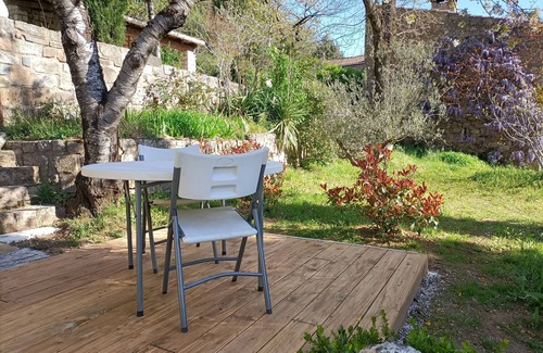 Avene Apartment | Gite at Domaine de L'avène-tura