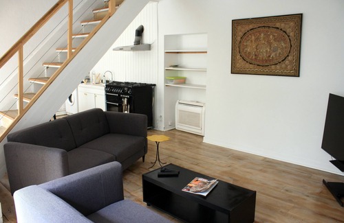 Besancon House | Gite AUX Oiseaux