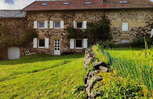 Beaux House | Gite Beaux, 7 bedrooms, 14 persons