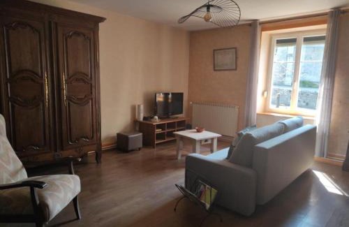 Velesmes-Echevanne Apartment | gite chez l'oncle jules