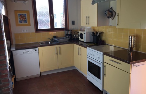 Campagne-les-Hesdin Cottage | Gite close to the Opal Coast and Bay of Somme, 6 people