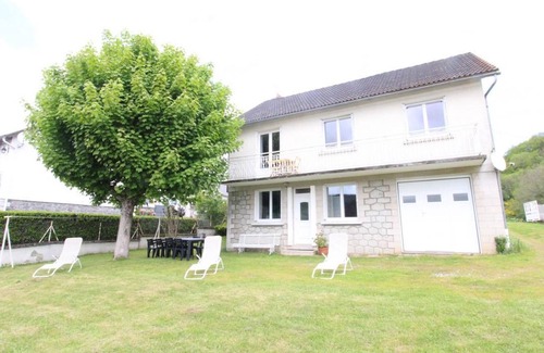 Condat Cottage | Gite Condat, 4 bedrooms, 8 persons