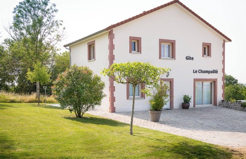 Dormans House | Gite de 12 Personnes à L'orée des Bois