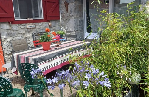 Saint-Esteben House | Gite de Charme au Pays Basque Intérieur Pour 2 Personnes Amoureux de la Nature