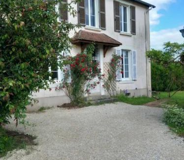 Avallon House | Gite de Chassigny