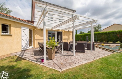 Saint-Ignat House | GITE DE LA PLAINE IN THE HEART OF AUVERGNE