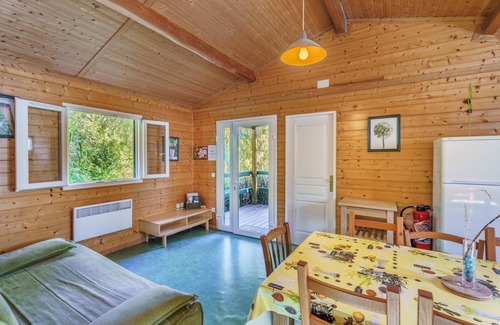 Saint-Prix House | Gite des fleurs - Luzule
