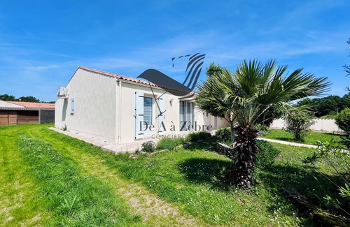 Bourcefranc-le-Chapus House | Gîte des Claires - With private in-ground pool, at the gateway to Ile d'Oléron