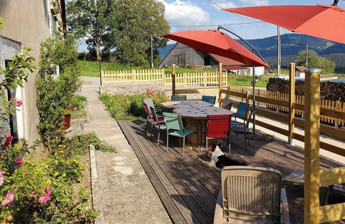 Verrieres-de-Joux Apartment | Gîte des Hauts Sapins 4* - 6 pers. An ideal location and a soothing atmosphere.