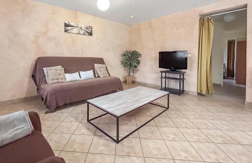 Eymeux Apartment | Gite Des Prés