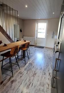 Largillay-Marsonnay House | Gite du bourbouillon