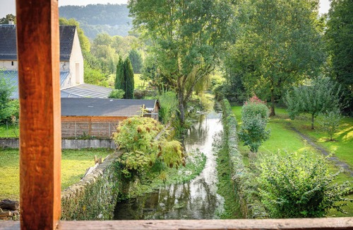 Arudy Apartment | Gîte du canal du moulin, in the heart of the village of Arudy in the Ossau Valley