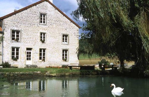 Orges Apartment | Gite du Moulin de la Fleuristerie