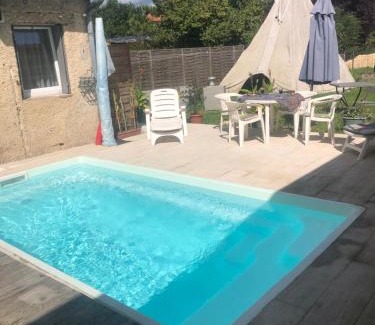 Lacroix-sur-Meuse House | Gite du Port