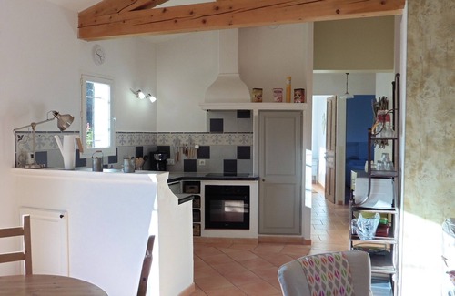 Rognes Cottage | GITE ELANTHAU, 73 m² WITH POOL FOR 4-5 PEOPLE