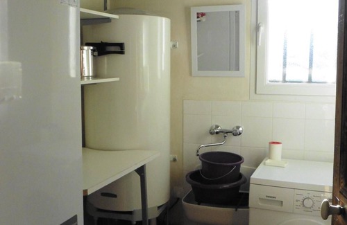 Rognes Cottage | GITE ELANTHAU, 73 m² WITH POOL FOR 4-5 PEOPLE