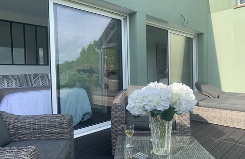 Touques Cottage | Gîte for 2personnes with private terrace and jacuzzi deauville-Touques