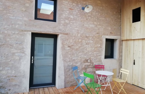 Hergugney House | Gîte for 4 to 6 people. Between Nancy and Épinal. Discover the city of landscapes