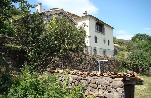 Pourcheres House | Gîte for 8 to 10 people in the heart of the Monts d'Ardèche National Park.
