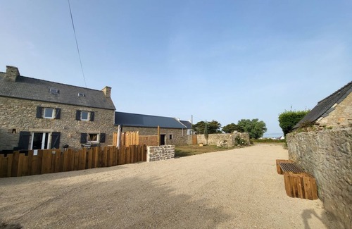 Plouneour-Brignogan-Plages House | GITE 50M FROM SEA. PLOUNEOUR TREZ COTE DES LEGENDES PLOUESCAT FINISTERE BRETAGNE