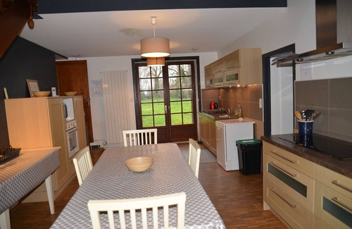 Sainte Gemme Cottage | GITE FREMIGERE - 4* - 6 BEDROOMS -CAMPAGNE-MER-PISCINE - sleeps 14