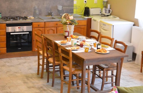 Chatillon-sous-les-Cotes Cottage | Gite GRAND LOGIS DES CHOUETTES 5 bedrooms, 6 to 10 pers, jacuzzi, games room