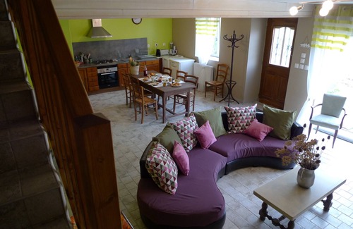 Chatillon-sous-les-Cotes Cottage | Gite GRAND LOGIS DES CHOUETTES 5 bedrooms, 6 to 10 pers, jacuzzi, games room