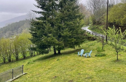 Le Falgoux House | Gîte - Holiday home at the foot of Puy Mary.