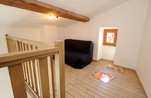 Montesquieu-des-Alberes House | Gîte in the heart of vineyards