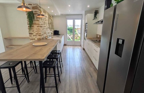 Donnay House | Gîte in Suisse Normande with swimming pool and indoor jacuzzi.