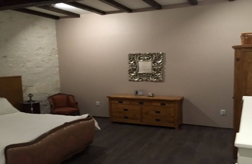 Ecurat Cottage | Gite in the grounds of a Chateau