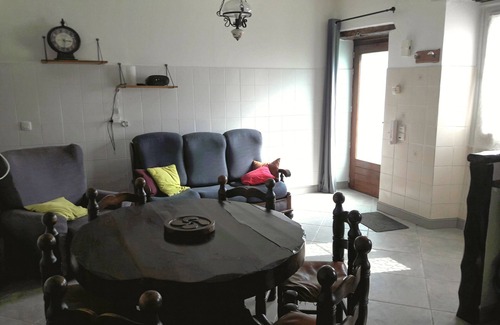Helette Apartment | Gîte in the heart of the Basque Country on a working farm