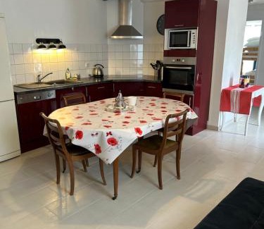 Pleubian Apartment | GITE INDEPENDANT en duplex proche mer COTE DE GRANIT ROSE