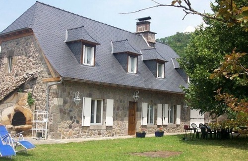 Jou-sous-Monjou Cottage | Gite Jou-sous-Monjou, 4 bedrooms, 8 persons