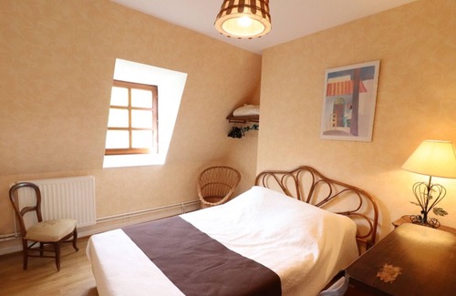 Jussac Cottage | Gite Jussac, 2 bedrooms, 5 persons