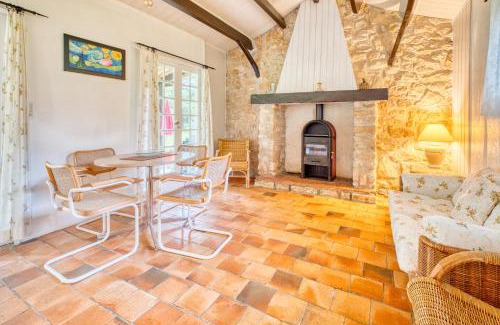 Varaignes House | Gite La Cascade