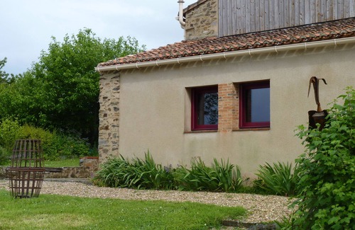 Le Loroux-Bottereau Cottage | Gite La Maison du Héron Fou