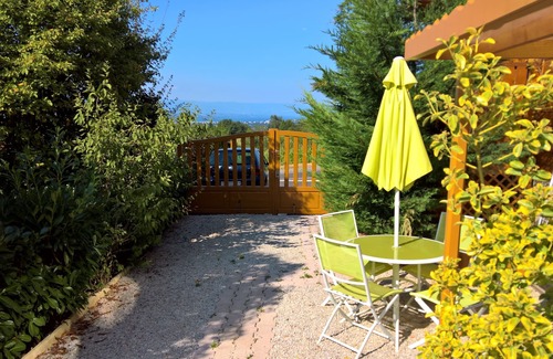 Collonges-sous-Saleve Apartment | GITE LE JURA | COLLONGES-SOUS-SALÈVE | 5 MINUTES FROM GENEVA