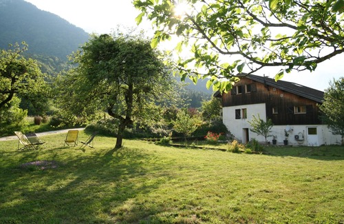 La Compote Ski Chalet | Gite Le Moulin Lanchette 8 persons Massif des Bauges with SPA and Sauna
