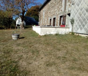Prondines House | gite les chaumeix