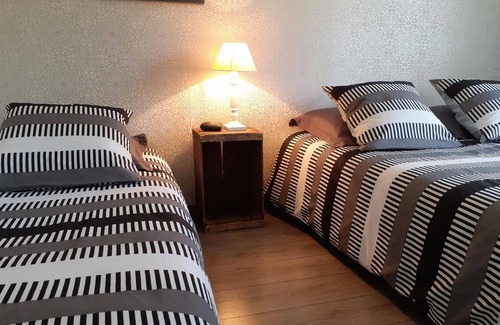 Saint-Maurice-du-Desert Cottage | Gite Les Monts-d'Andaine, 2 bedrooms, 5 persons