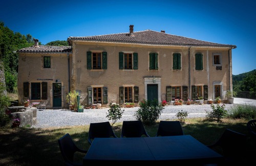 Colognac House | Gîte Les Tilleuls, in the southern Cévennes, nature, serenity and llama discovery