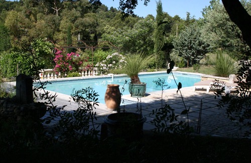 Flayosc Cottage | Gite located on a nursery, very quiet and wooded with large swimming pool.