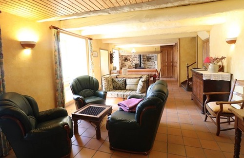 Lorcieres Cottage | Gite Lorcières, 3 bedrooms, 5 persons